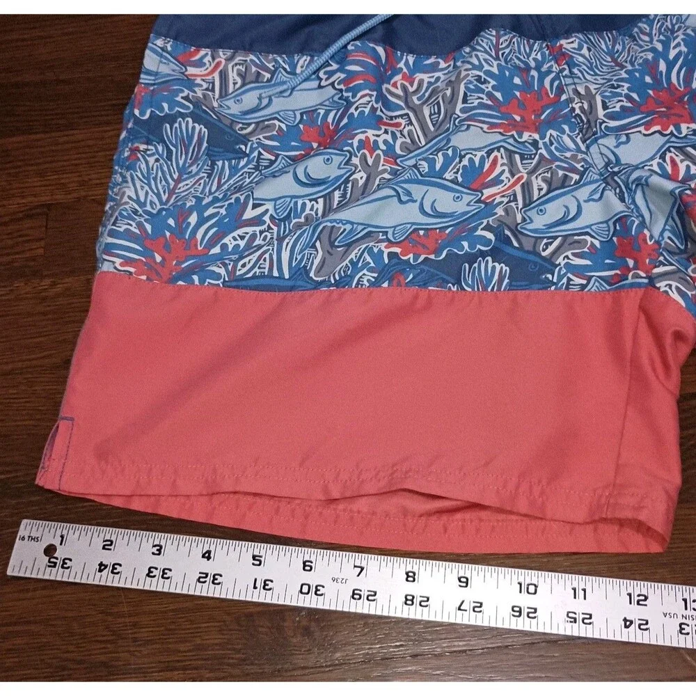 Vineyard Vines Swim Trunks Mens Large Fish Coral Pattern Blue Pink Striped Lined
